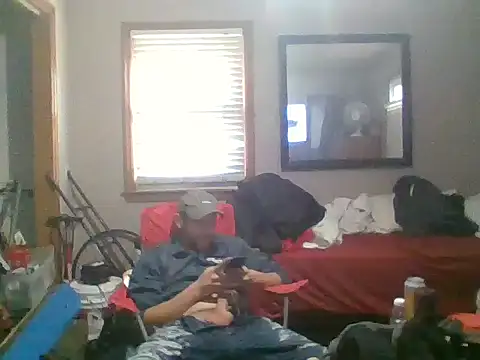 SmokingSloth online show from 12-20-25, 08:44