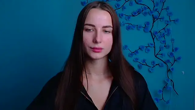 Eva Janee online show from 12-15-25, 06:52