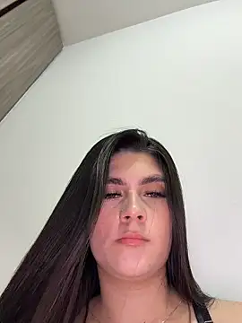 Snapshot of Amy-Saenz chatting on 06-08-26, 04:46 Amy-Saenz online show from 06-08-26, 04:46