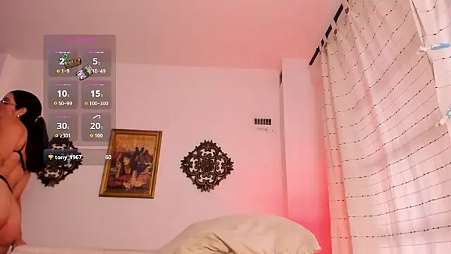 VeronicaGilss online show from 04-17-26, 08:11