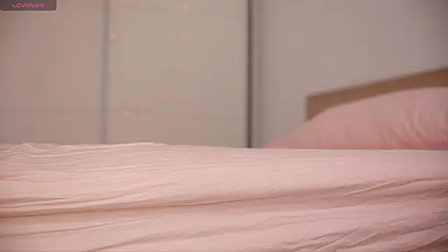 Snapshot of FazeyJ_ chatting on 02-24-25, 10:15 FazeyJ online show from 02-24-25, 10:15