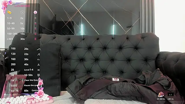 EvaaLovia1 online show from 11-03-25, 02:20