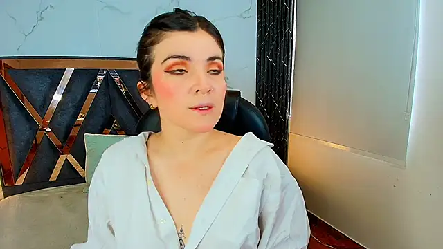 Amara vega online show from 10-28-25, 12:26