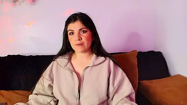 Amara vega online show from 02-17-26, 07:27