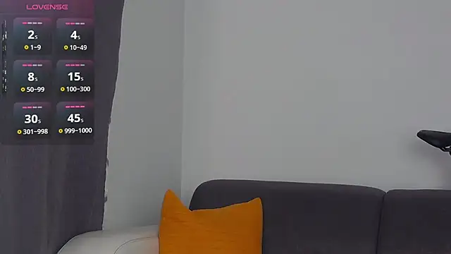 Snapshot of Nobodyforever chatting on 02-08-25, 06:01 Nobodyforever online show from 02-08-25, 06:01