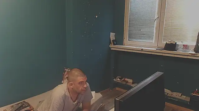 YouWantMe666 online show from 06-10-26, 05:30