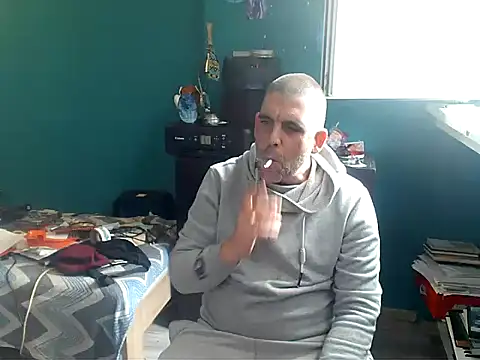 Snapshot of YouWantMe666 chatting on 10-01-25, 01:48 YouWantMe666 online show from 10-01-25, 01:48
