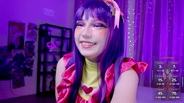 Carolina Leep online show from 10-07-25, 02:07