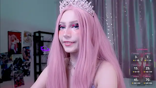 Carolina Leep online show from 10-10-25, 02:40