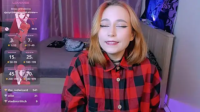 Carolina Leep online show from 01-14-25, 05:01