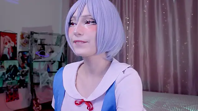 Carolina Leep online show from 10-19-25, 02:42