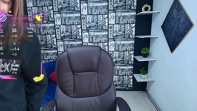 Snapshot of Gissel_Angel chatting on 09-18-25, 08:12 Gissel Angel online show from 09-18-25, 08:12