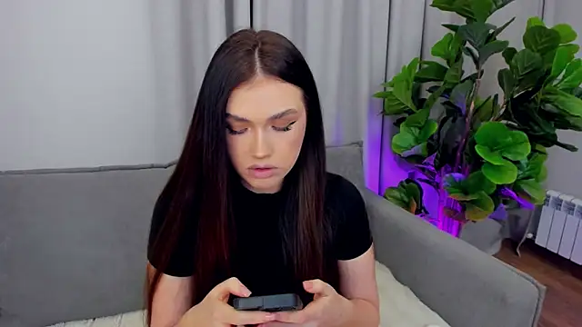 sexyangeloux online show from 03-25-26, 07:57