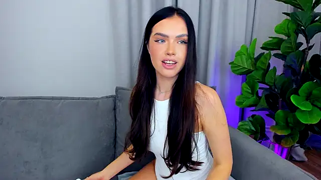 sexyangeloux online show from 10-11-25, 07:59