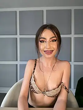 FatmaMoan online show from 02-01-25, 08:05