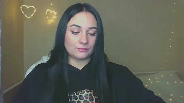 Emelyblum online show from 10-16-25, 12:24