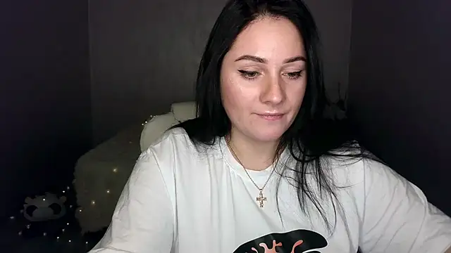 Emelyblum online show from 03-01-25, 06:24