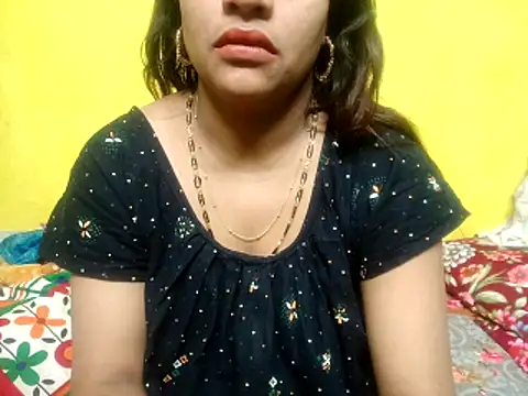 Snapshot of Sexyranibhabhi chatting on 02-14-26, 02:34 Sexyranibhabhi online show from 02-14-26, 02:34