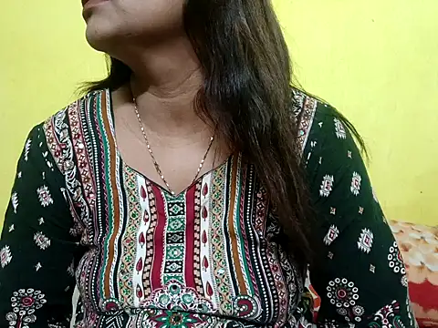 Sexyranibhabhi online show from 11-08-25, 02:09