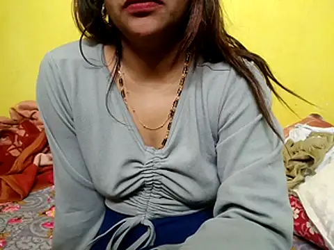 Snapshot of Sexyranibhabhi chatting on 02-13-26, 02:22 Sexyranibhabhi online show from 02-13-26, 02:22