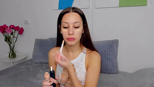 SelenaRousey online show from 11-24-25, 07:08