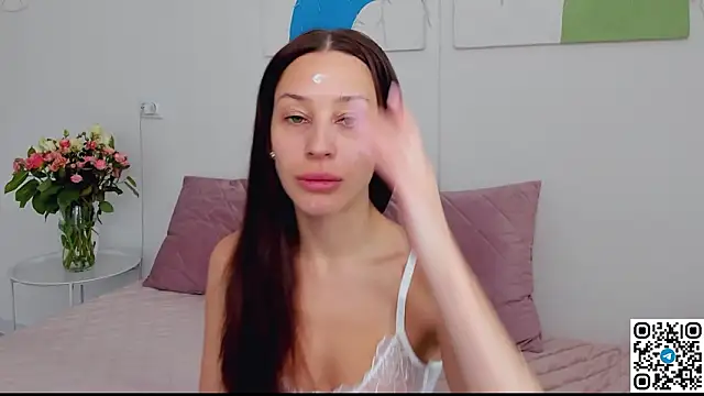 SelenaRousey online show from 03-21-26, 07:20