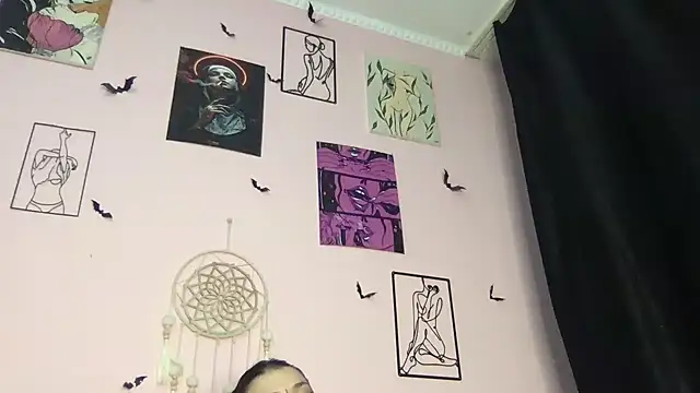 MoonAgnes online show from 01-15-25, 12:58