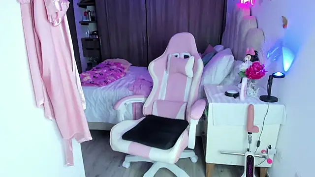 NaomiAsha online show from 01-09-26, 11:33