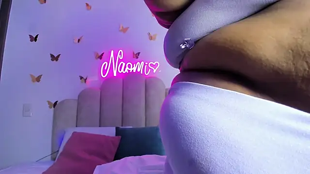 NaomiAsha online show from 12-15-25, 07:52