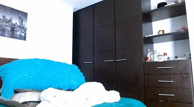 chicafitcaliente online show from 02-19-25, 02:23