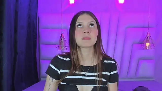 AngelaaCute  online show from 02-28-26, 07:46