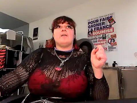 LadyRochester online show from 11-20-25, 12:44