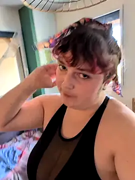 LadyRochester online show from 10-31-25, 01:30