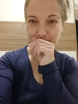 Dark Angel 22 online show from 11-23-25, 11:59