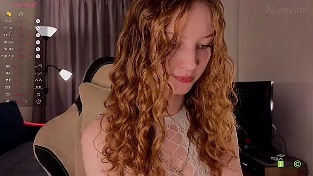 AliseVine online show from 09-20-25, 06:35