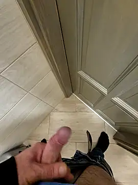 kisbiro77777 online show from 11-15-25, 07:56