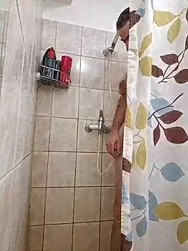 kisbiro77777 online show from 12-05-25, 06:39