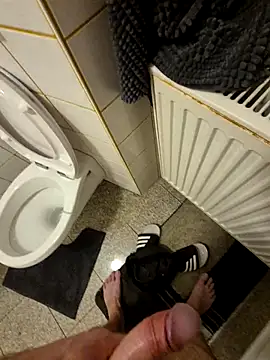 kisbiro77777 online show from 02-05-26, 07:53