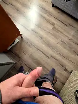 kisbiro77777 online show from 11-19-25, 08:47