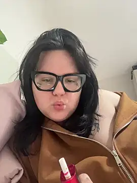 SharonSharpblade online show from 01-22-25, 03:40