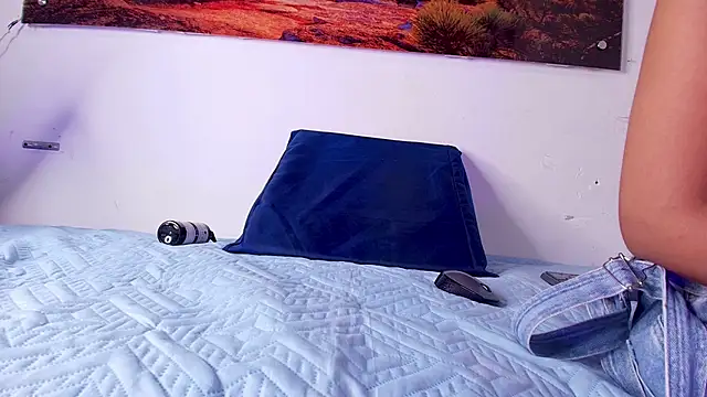 anisha x online show from 11-08-25, 07:17