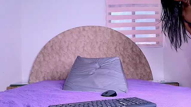 anisha x online show from 03-31-26, 07:16