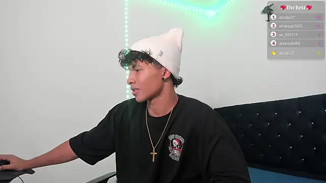 Snapshot of _diegsz_ chatting on 03-19-25, 04:02 diegsz online show from 03-19-25, 04:02