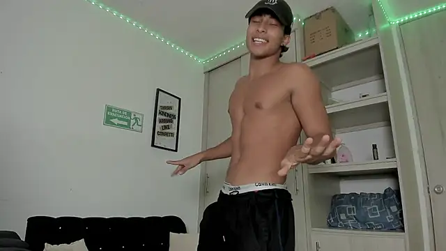 Snapshot of _diegsz_ chatting on 01-26-25, 03:25 diegsz online show from 01-26-25, 03:25