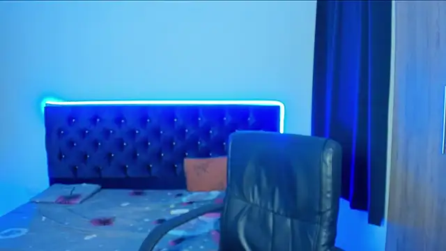 Snapshot of _diegsz_ chatting on 12-22-25, 07:25 diegsz online show from 12-22-25, 07:25