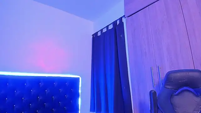 Snapshot of _diegsz_ chatting on 03-26-26, 12:14 diegsz online show from 03-26-26, 12:14