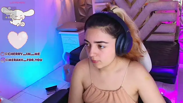 meraki fraise online show from 11-22-25, 07:13