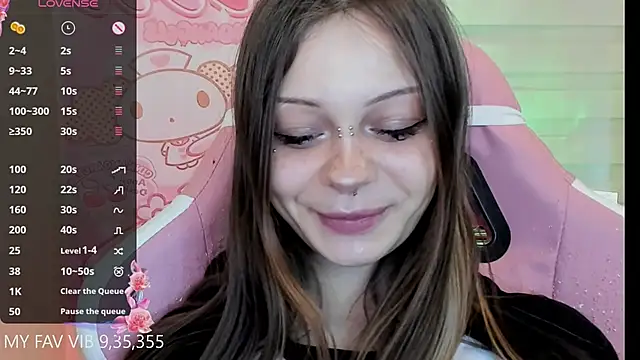 Snapshot of shy_melony chatting on 02-21-26, 02:08 shy melony online show from 02-21-26, 02:08