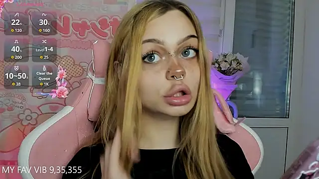 Snapshot of shy_melony chatting on 04-10-26, 05:09 shy melony online show from 04-10-26, 05:09