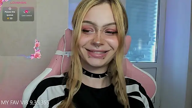 shy melony online show from 04-22-26, 01:29